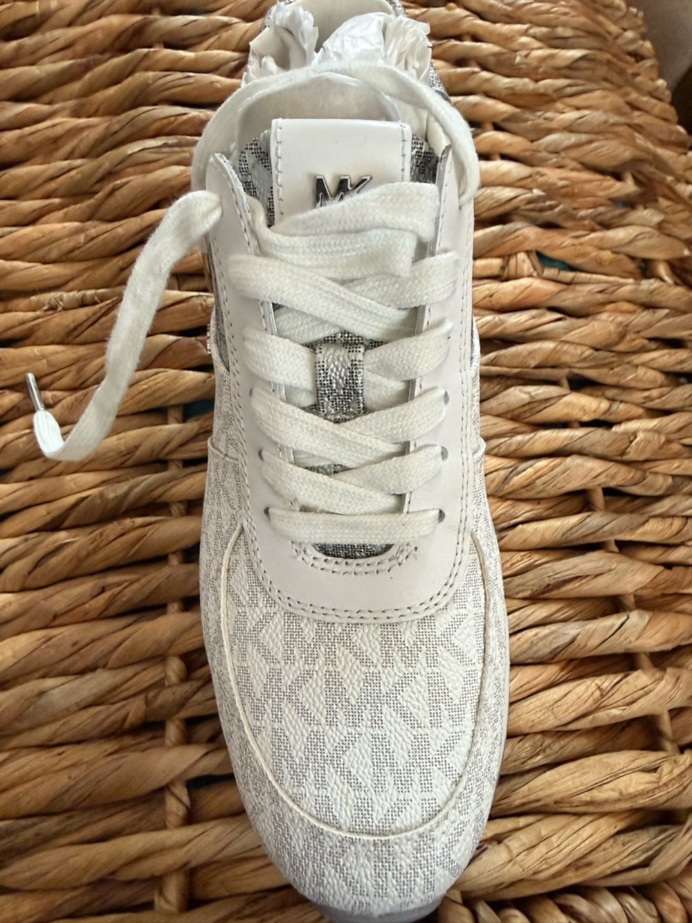 Michael Kors Allie Trainer Leather Silver Bright White size 6 women’s Y2K - Picture 4 of 6
